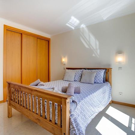 Two Bedroom Apartment With Rooftop Pool In Alvor Extérieur photo