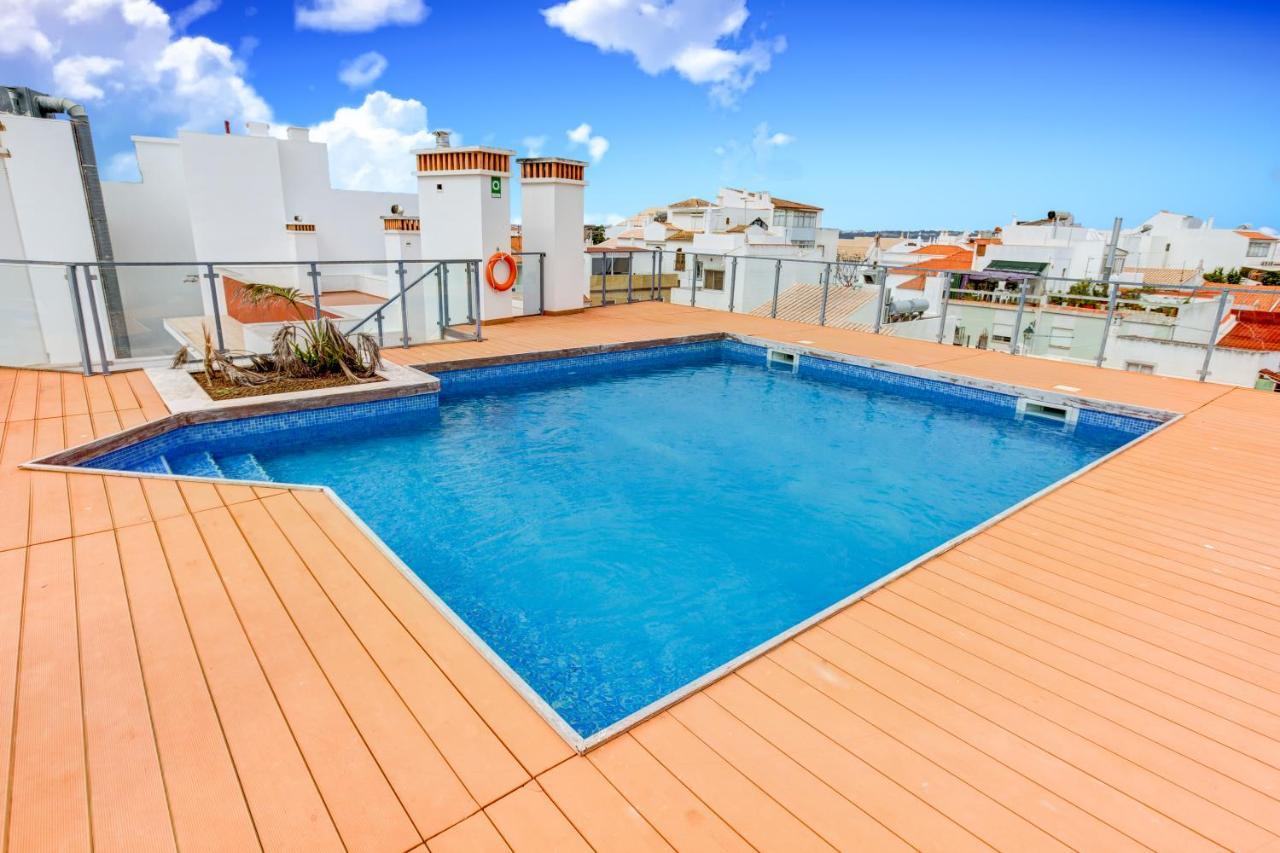 Two Bedroom Apartment With Rooftop Pool In Alvor Extérieur photo