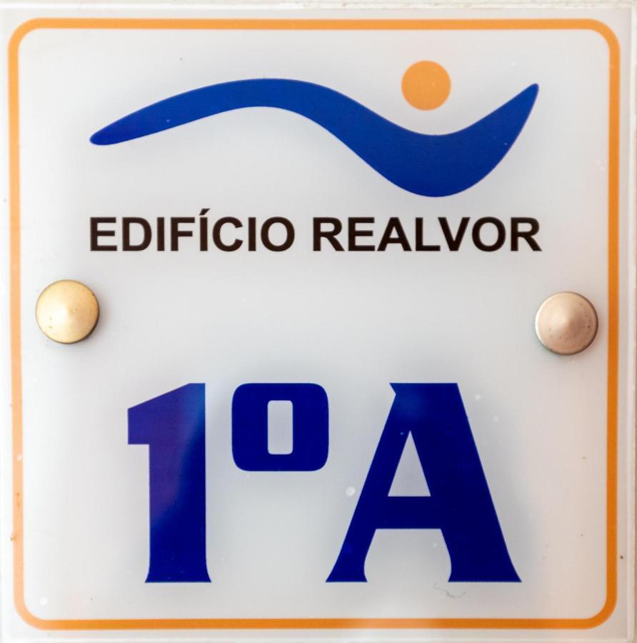 Two Bedroom Apartment With Rooftop Pool In Alvor Extérieur photo